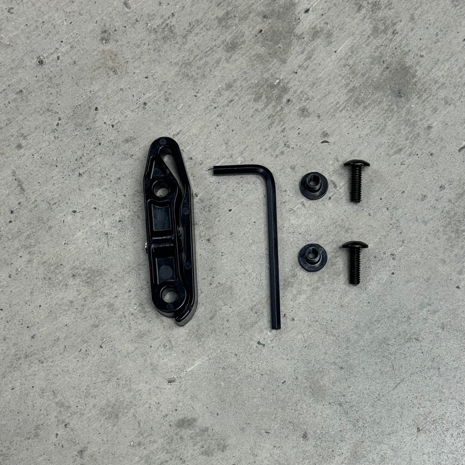 Additional Hardware and Attachments - Image 20