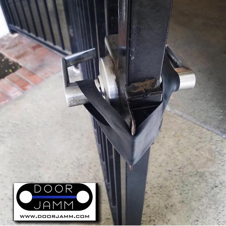 DOOR JAMM - Image 6